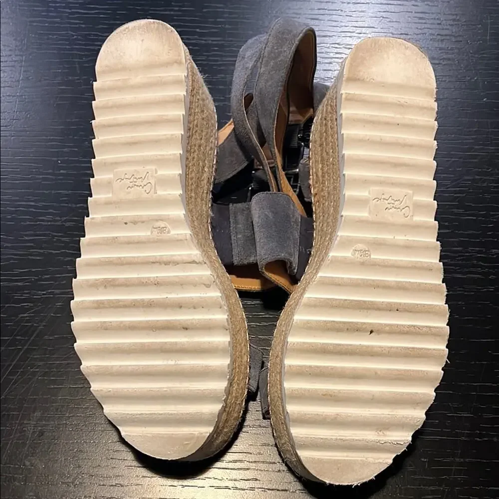 Crown Vintage Daylon Suede Grey Sandals